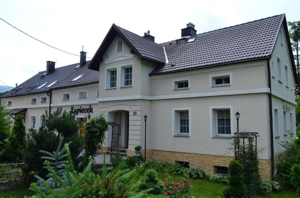 Gosciniec Zapiecek Stronie Slaskie Exterior foto